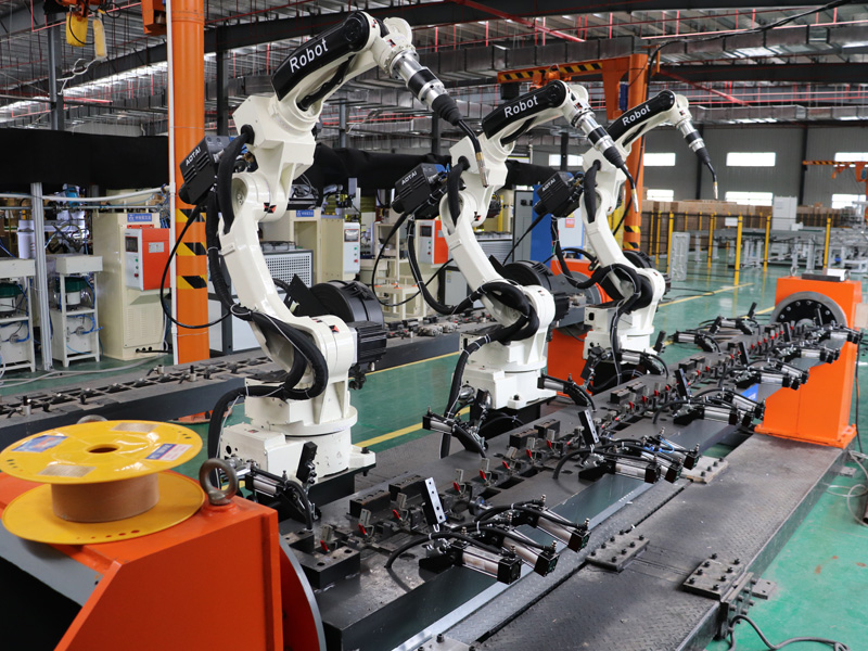 Industrial robot